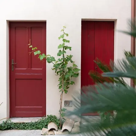 Δωμάτια σε οικογενειακή κατοικία 